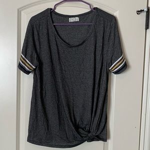 Maurices 24/7 knitted hem tshirt